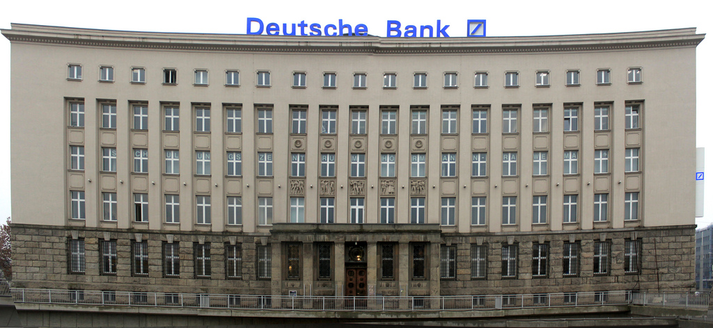 #OPINIONECONOMICA. Deutsche Bank a rischio crack: la Germania vuole salvarla con soldi pubblici