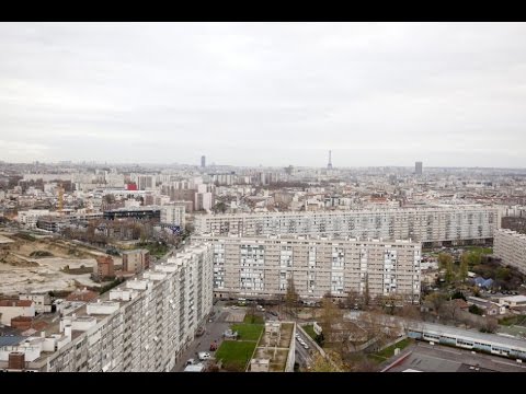 Ofcs.report nelle banlieues parigine, Saint-Ouen: il supermercato della droga