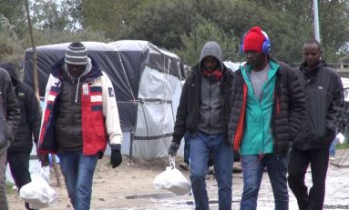 Migranti, Calais un anno dopo: ecco la nuova 'giungla'