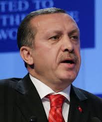 Turchia: Erdogan minaccia l'Occidente