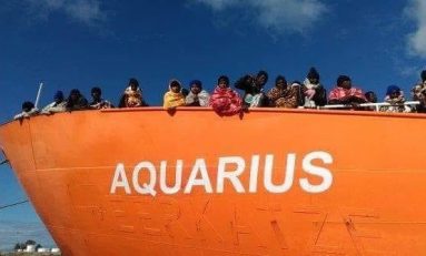 Migranti, il caso Aquarius e la sinistra che tenta di dare fuoco alle polveri