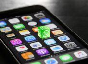 Whatsapp, Polizia postale: "Attenti a falso sms green pass"