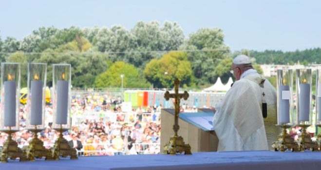 A Bratislava Papa Francesco salvato dalla tecnologia israeliana