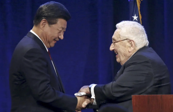 Kissinger incontra Xi Jinping: una nuova Yalta?