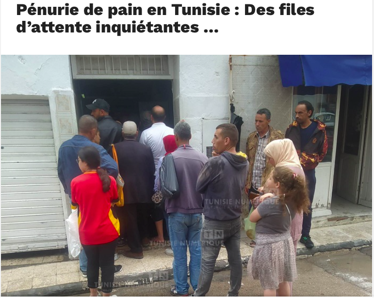 In Tunisia manca il pane: code davanti ai panifici